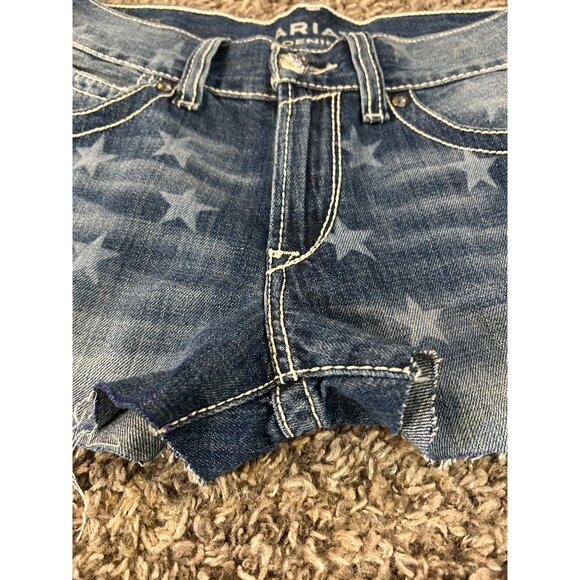 Ariat (Womens 27R) Boyfriend Denim Star print Shorts Altered Cut - Picture 4 of 7
